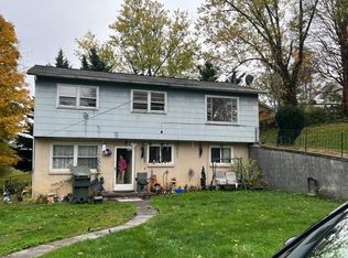 309 Floyd St SW, Abingdon, VA 24210