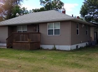 05 11th Ave NE, Devils Lake, ND 58301