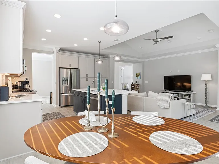 731 Harborside Dr — Photo 14
