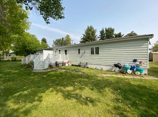 15 N Main St, Chester, MT 59522