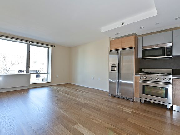 4th image of 2280 Frederick Douglass Blvd #3F
