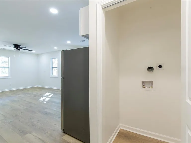 1015 Sims St SW — Photo 23