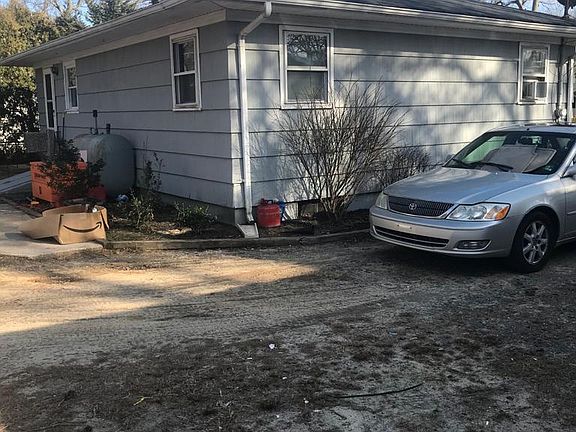 2nd image of 16 Swain Ave