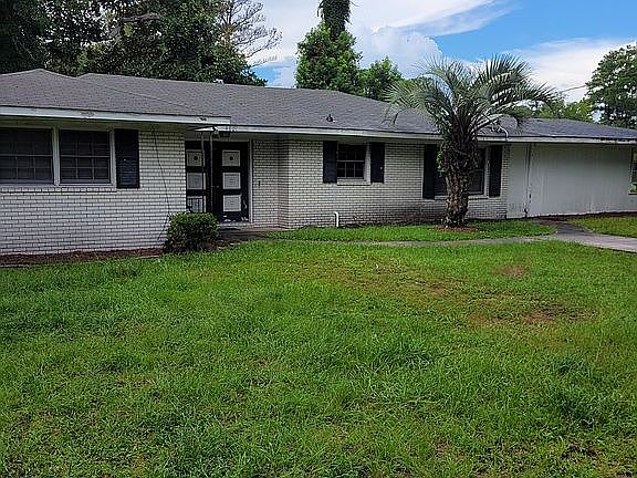 2nd image of 4801 Malabar Dr