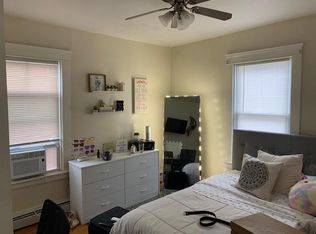 204 Oakland Ave, Providence, RI 02908