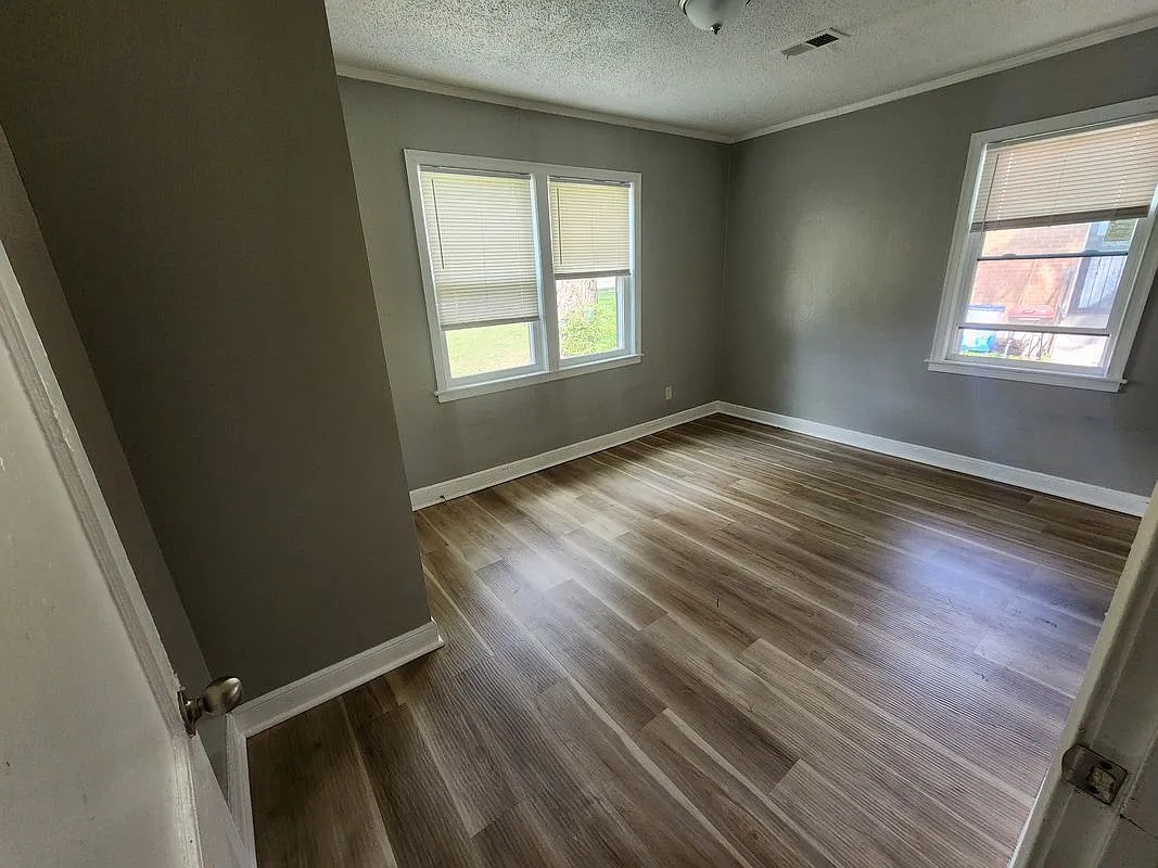 2 bed, 2.0 bath, 1000 sqft, $1,300 — Photo 4