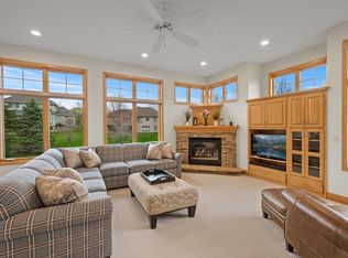 3897 Evermoor Pkwy, Rosemount, MN 55068