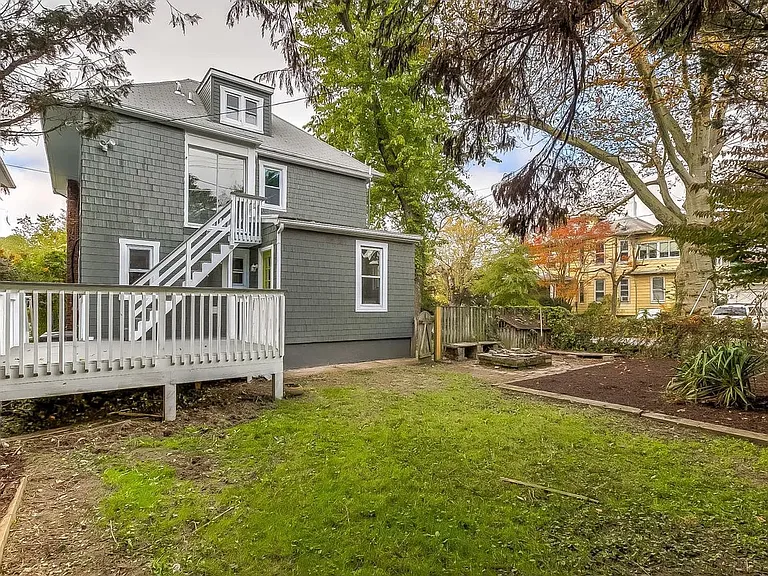 4813 Crowson Ave — Photo 8