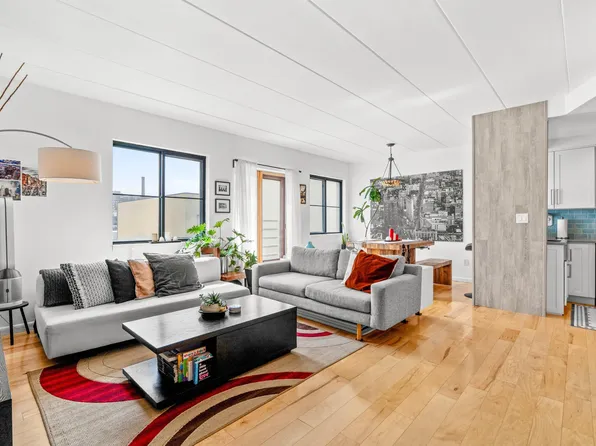 463 1st Street image 1 of 24