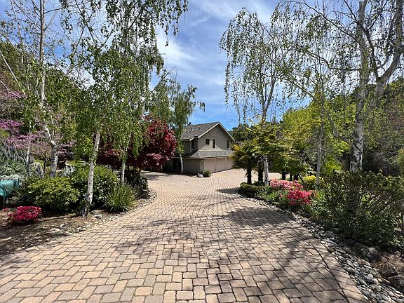 2nd image of 13311 Country Way