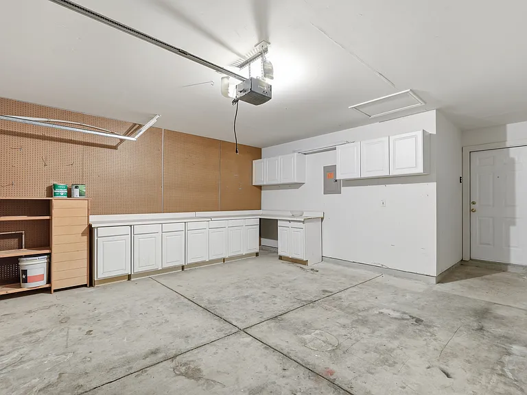 9324 Cedar Point — Photo 24