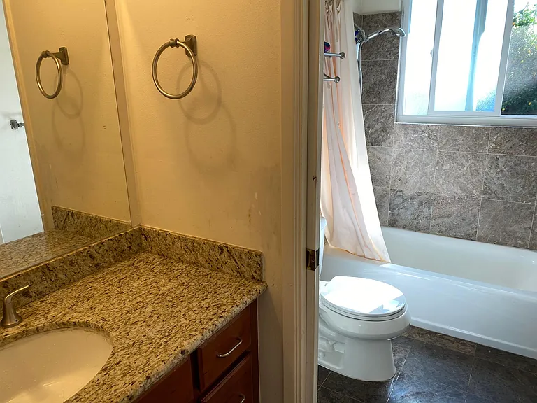 2870 Pruneridge Ave — Photo 14