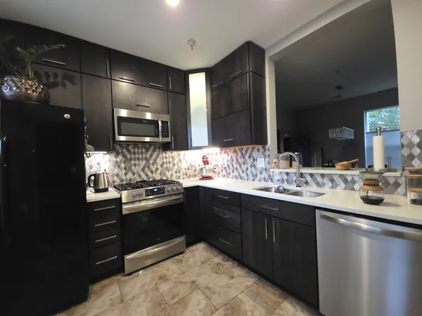 11404 Gate Hill Pl, Reston, VA 20194