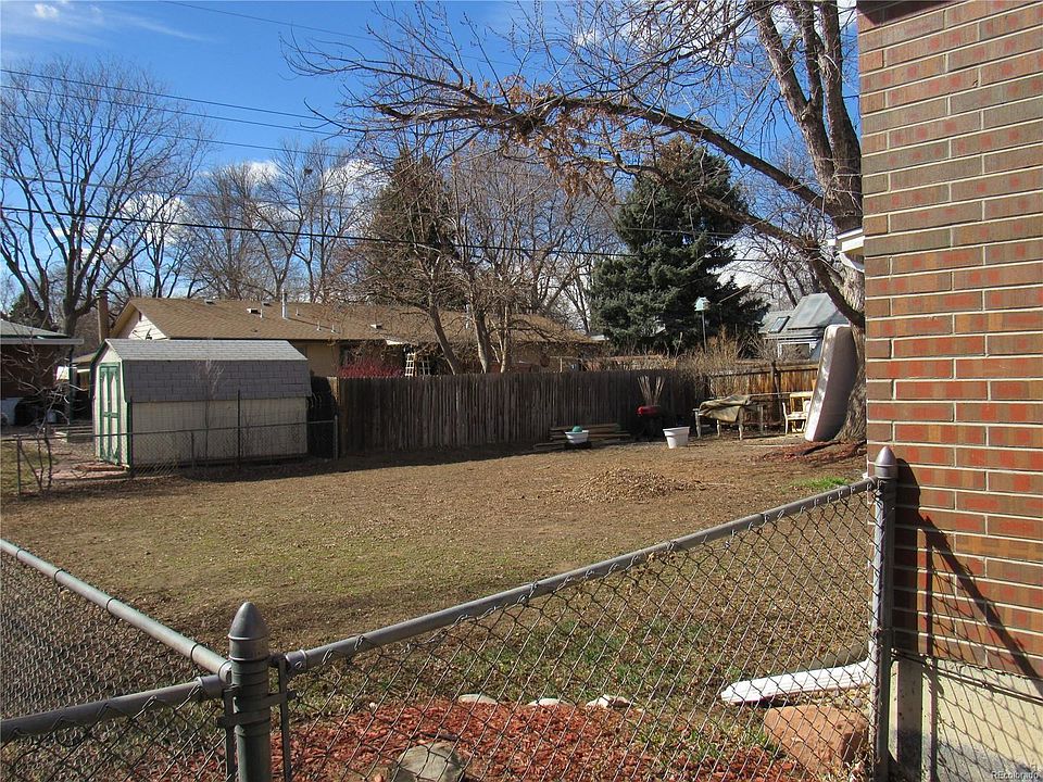 2nd image of 3033 S Vrain St