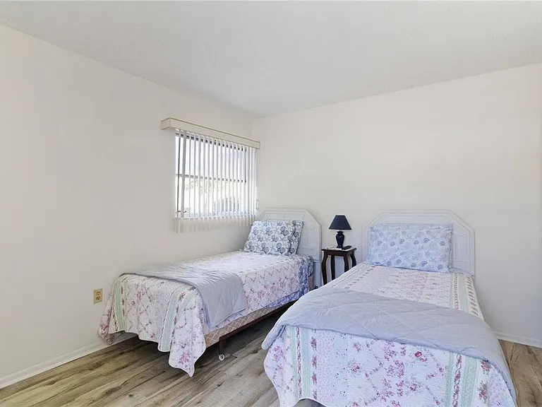 6215 Green View Cir #74 — Photo 23