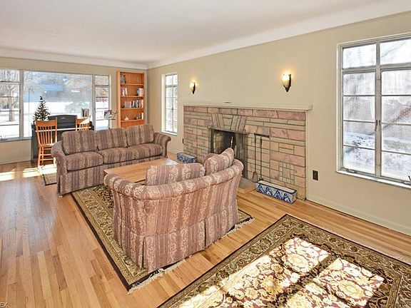 5th image of 2186 Marshfield Blvd
