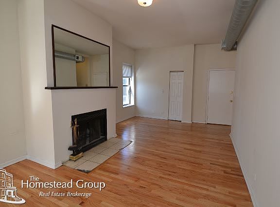 4th image of 3803 N Broadway St #Tw0