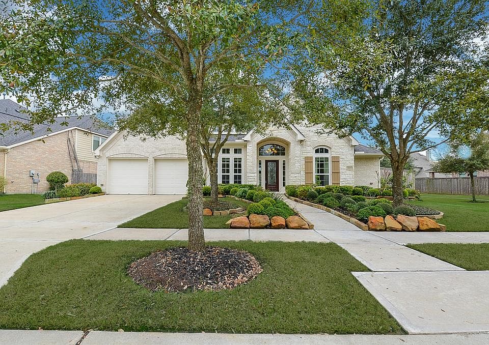 1st image of 4107 Pebble Heights Ln