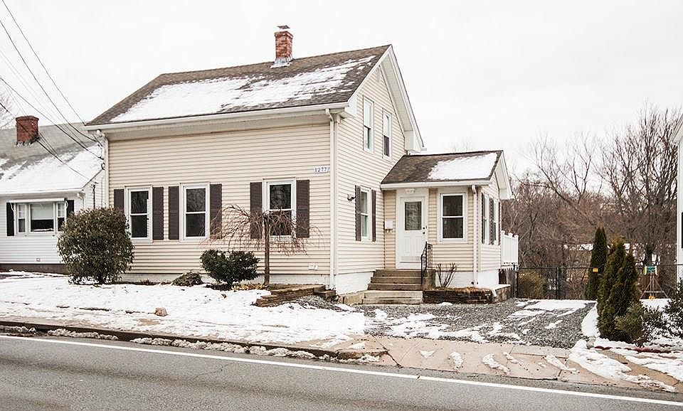 1st image of 1277 Douglas Ave