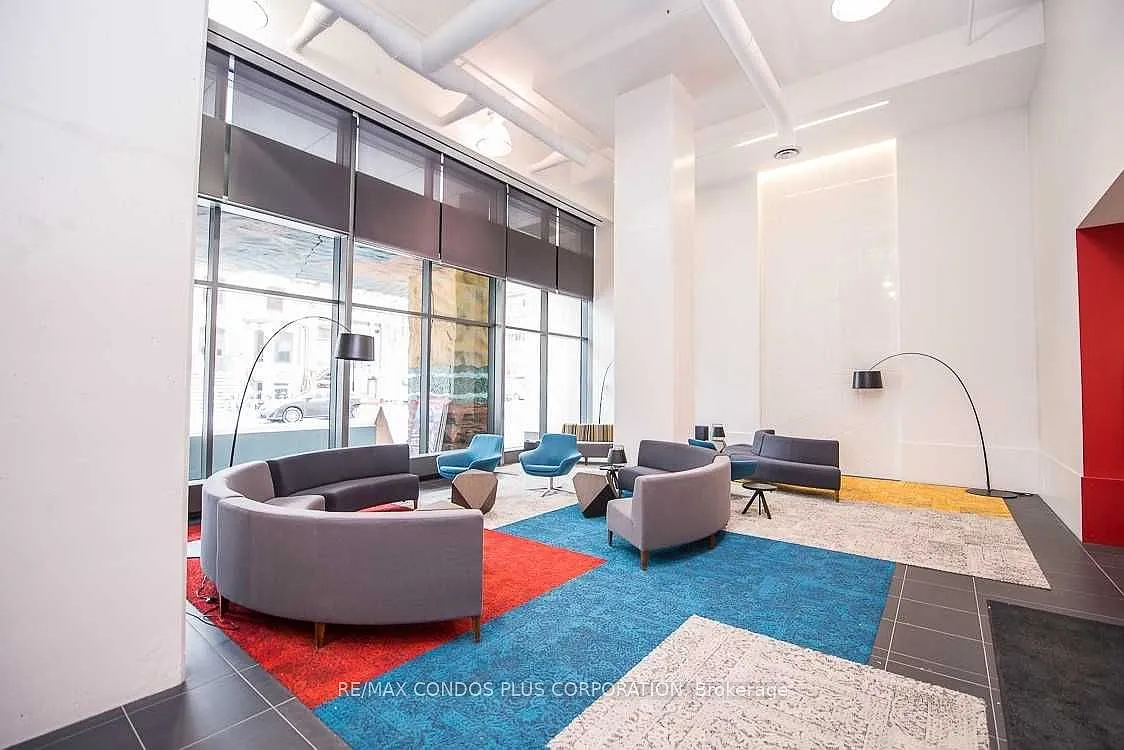 2 bed, $2,700 — Photo 2