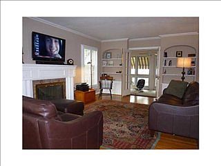 5th image of 5956 Central Ave