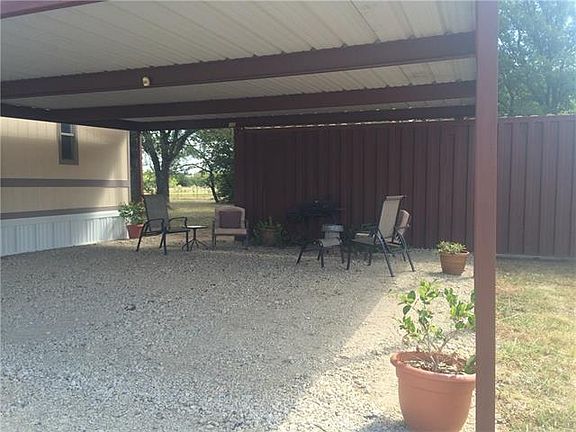 3rd image of 5712 Blackburn Dr