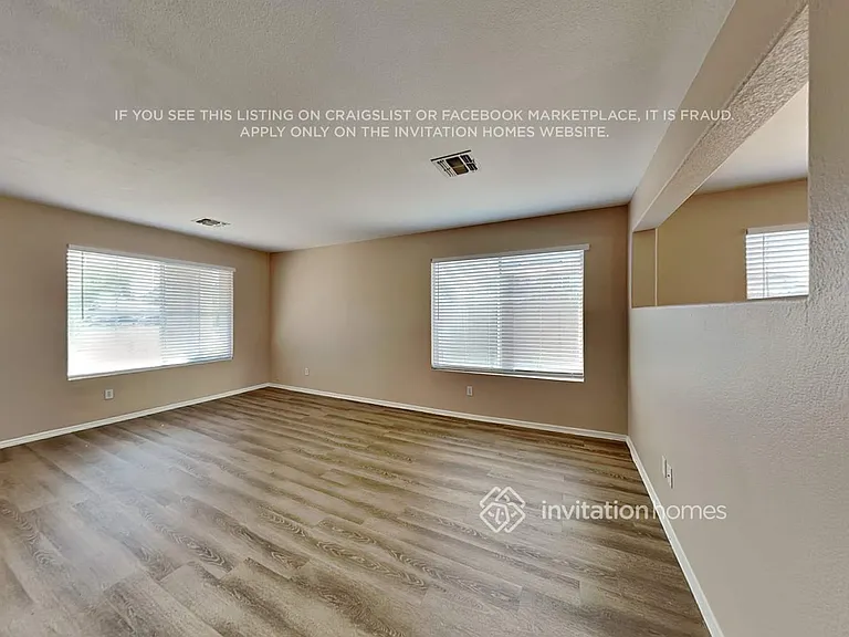 14572 N 154th Ave — Photo 5