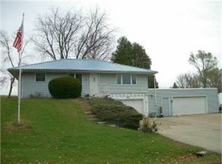 301 Olympic Heights Rd, Dubuque, IA 52001