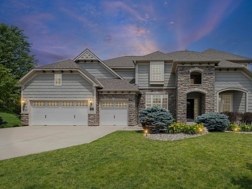 1st image of 2550 Arrowhead Ln