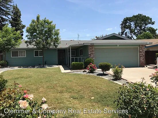 800 W Princeton Ave photo 1