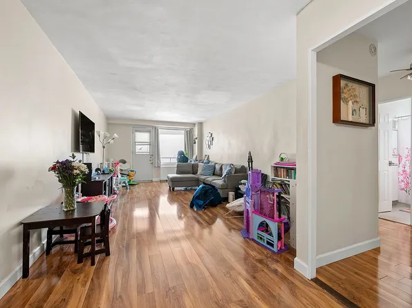 1020 Grand Concourse APT 5G, Bronx, NY 10451