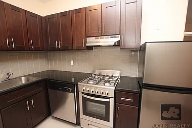 Rented by Jonis Realty