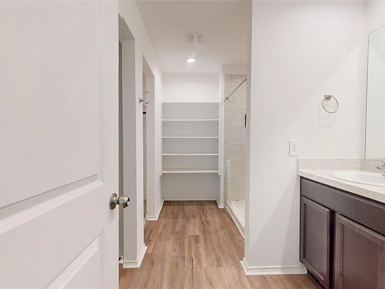 16873 Short Pines Dr — Photo 16