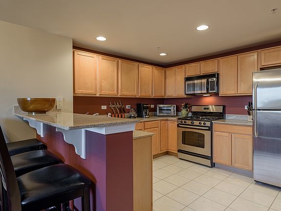 3rd image of 6420 Double Eagle Dr Unit 402