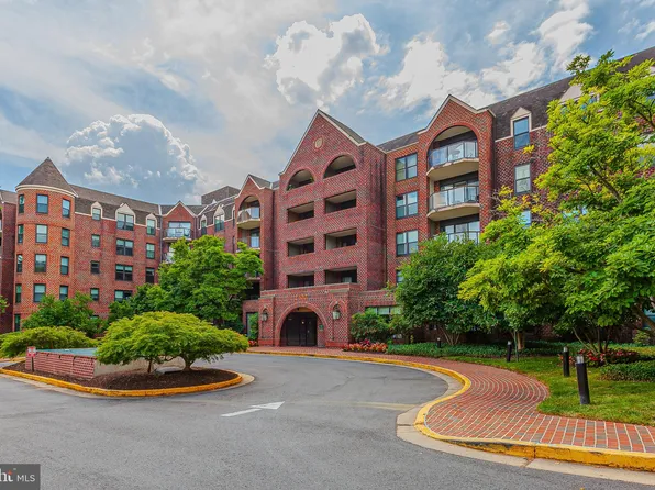 2100 Langston Blvd APT 447, Arlington, VA 22201