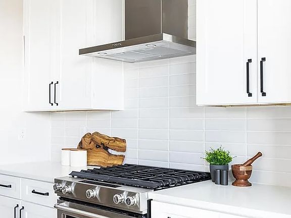 5th image of 3580 N Uinta St #16