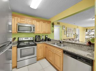 1661 Balfour Point Dr APT F, West Palm Beach, FL 33411