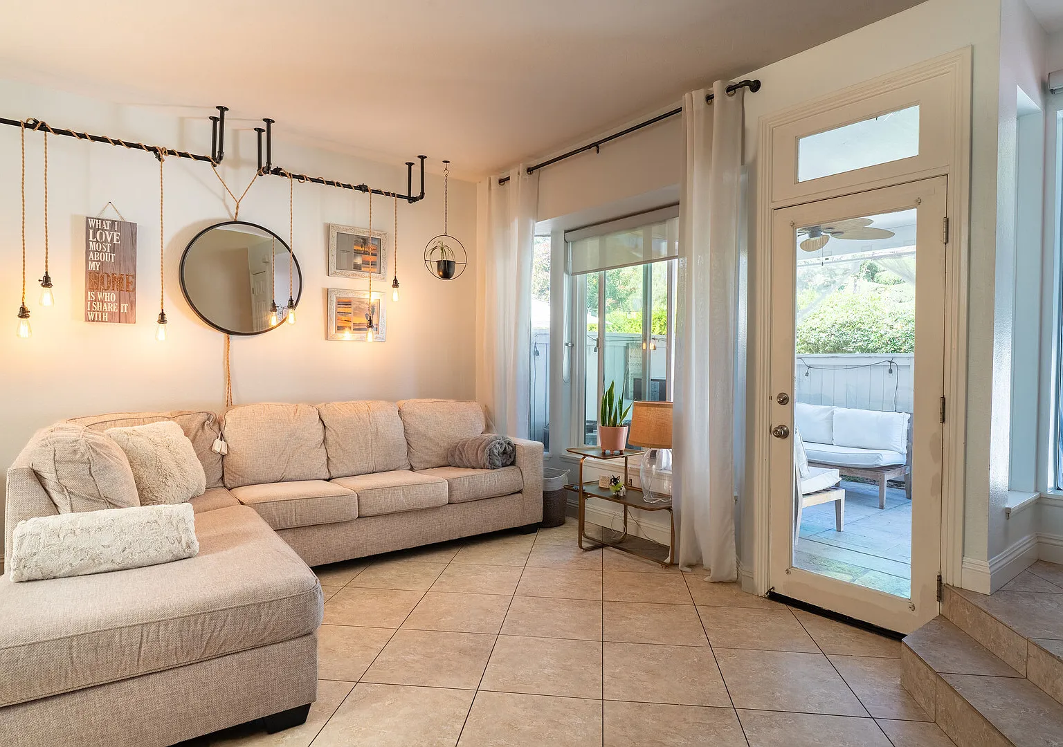 "Luxury Furnished Condo in Mission Viejo Walk-In Ready Near Beach & — Photo 1
