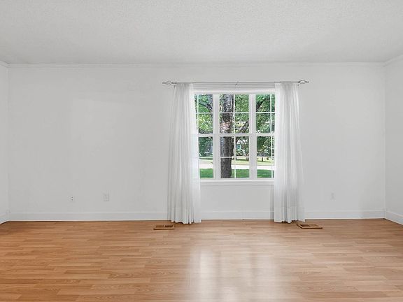 5th image of 2209 Mourning Dove Ln