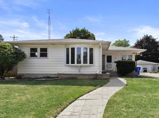 6618 44th Ave, Kenosha, WI 53142