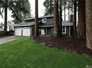 3984 SE Castlewood Dr, Pt Orchard, WA 98366