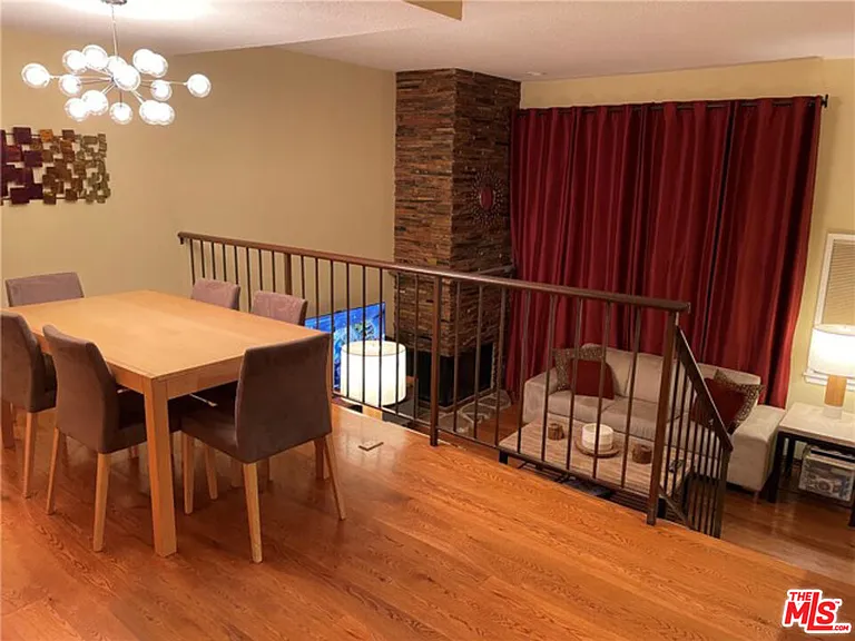 7320 Balboa Blvd #123 — Photo 38