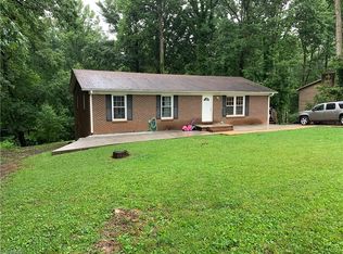 152 Pool St, Dobson, NC 27017