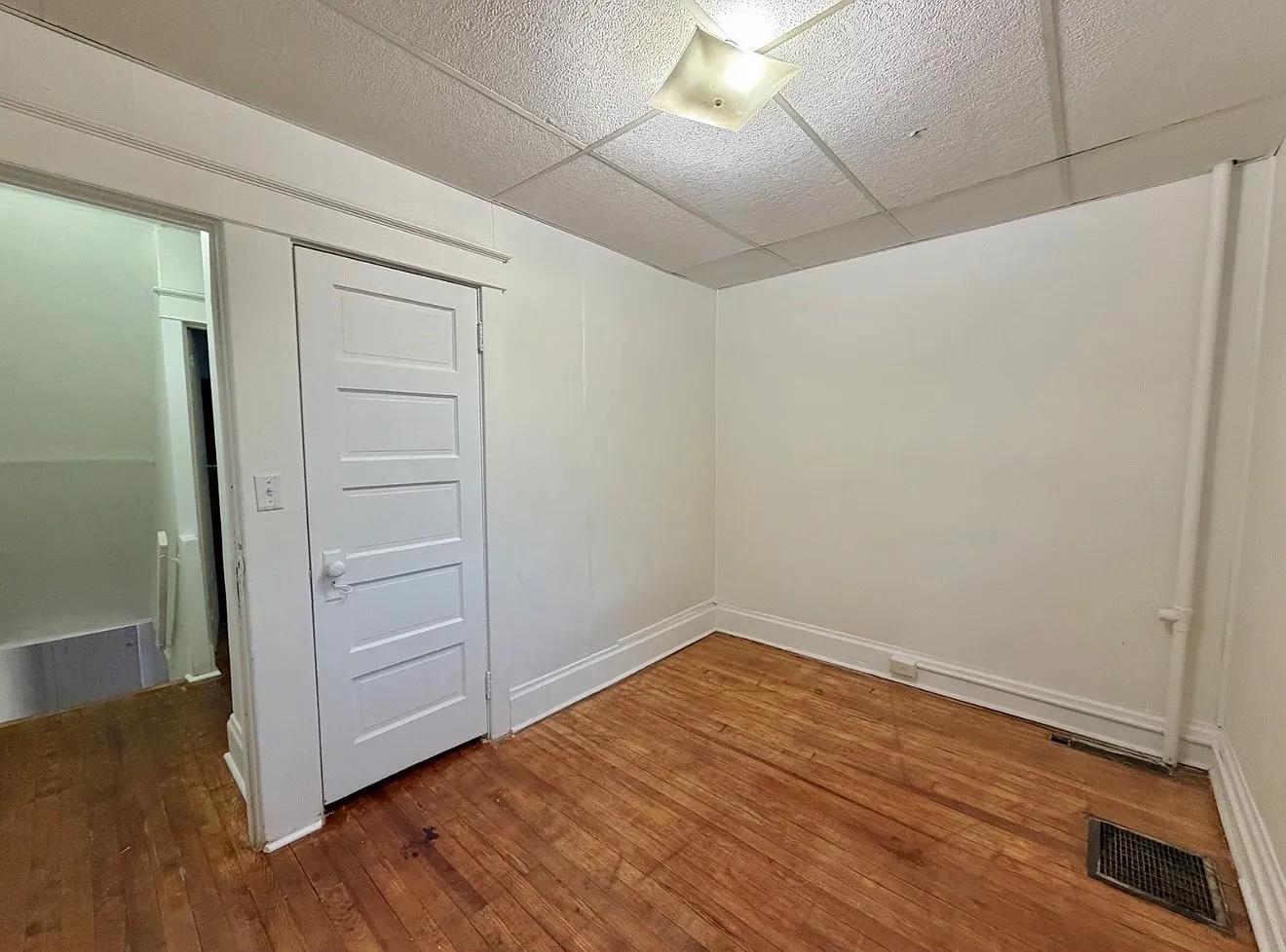 2 bed, 1400 sqft, $1,525 — Photo 4
