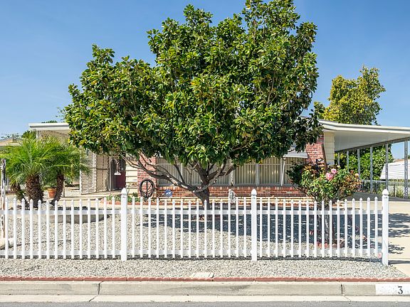 2nd image of 25361 De Waide Ave