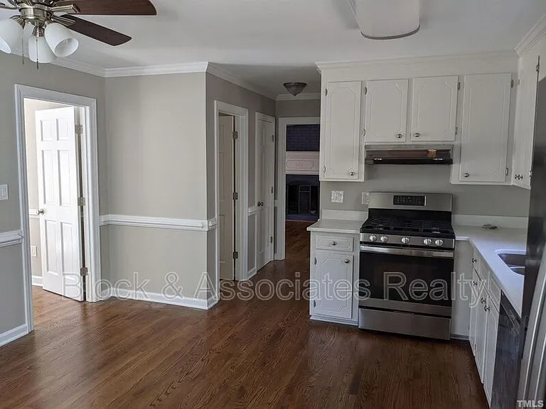 143 Brannigan Pl — Photo 5
