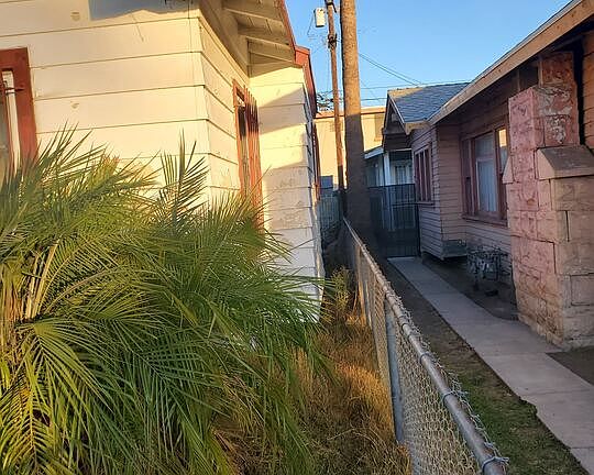 5th image of 3506 S Gramercy Pl