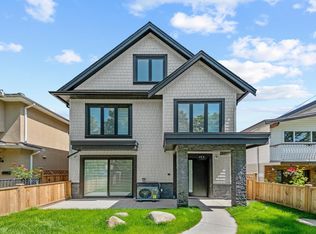 4650 Gothard St #1, Vancouver, BC V5R 3K7