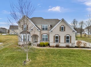 7009 Winter Crest Dr, Columbus, IN 47201
