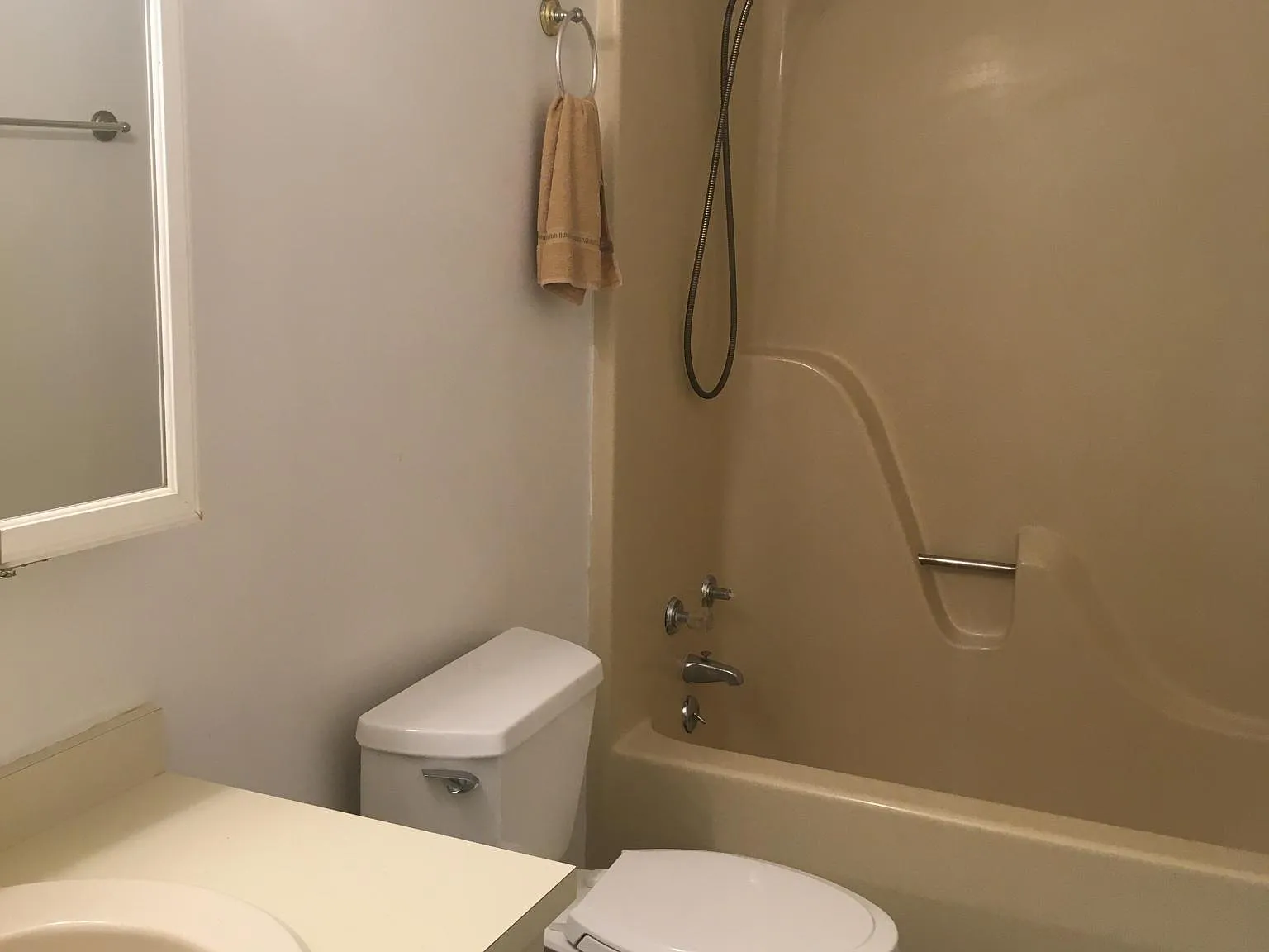 42 Bender Rd — Photo 3